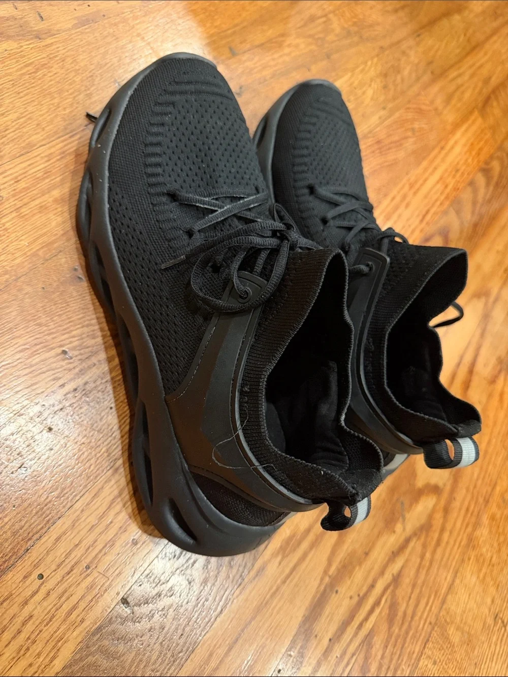 N/A versatile black